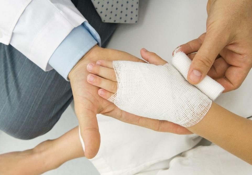 这8个部位长痣或是癌症前兆,痣长在身体这8个部位要小心癌症