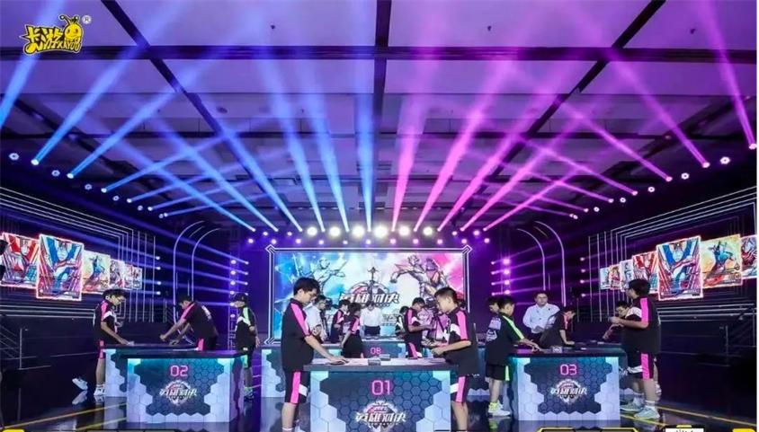 200万没凑齐奥特曼卡片,200万集奥特曼卡片没集满