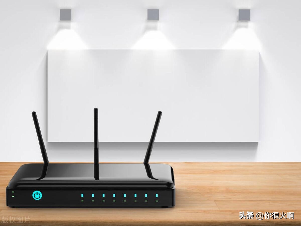 怎么看路由器是千兆还是百兆网口,怎么判断路由器的wan口是千兆