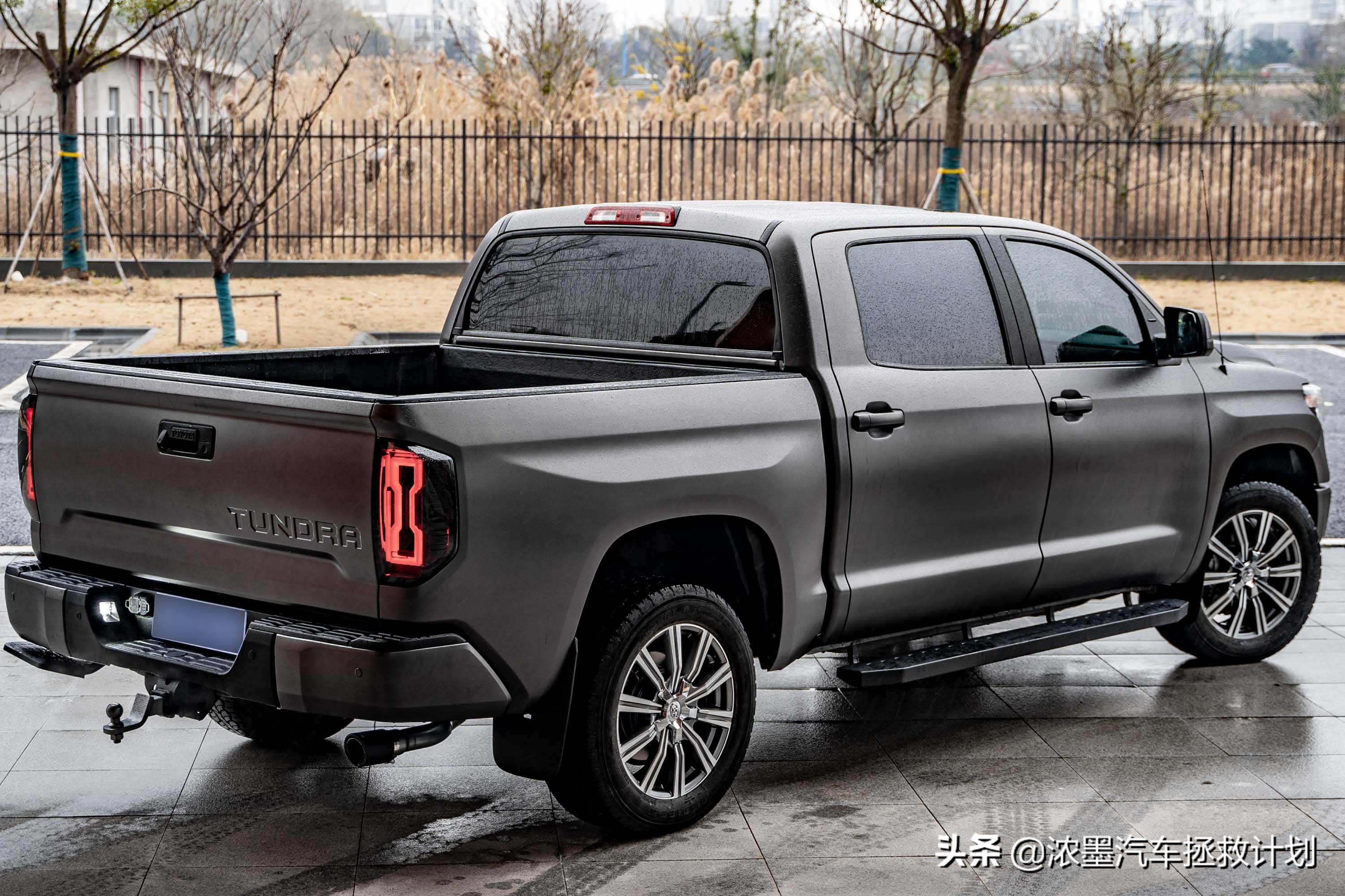 陆地碉堡｜匠心修复一台丰田坦途，完美复活后做百折不挠的攀登者