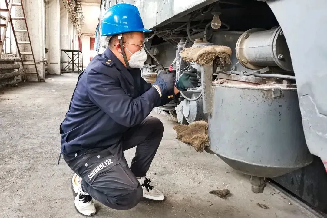 火车防寒毯,冬天绿皮火车太热了怎么办