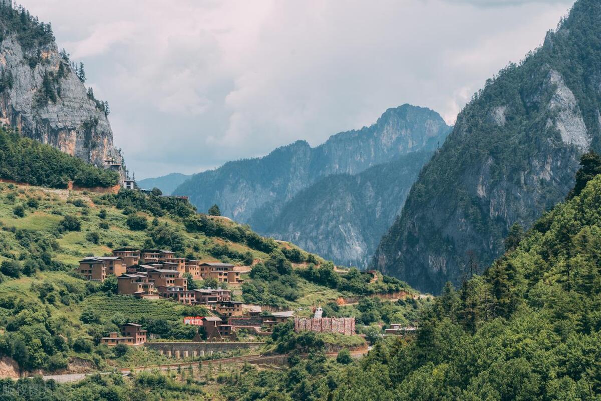 香格里拉最值得去的景点排名,香格里拉旅游必去的十大景点