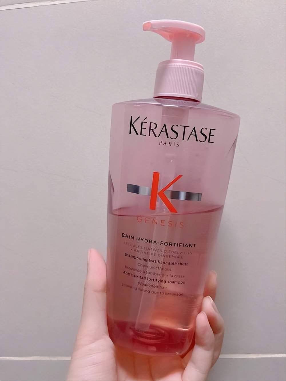 洗发水好评榜：卡诗去头油，欧舒丹抚毛躁，最后一款功效很全面