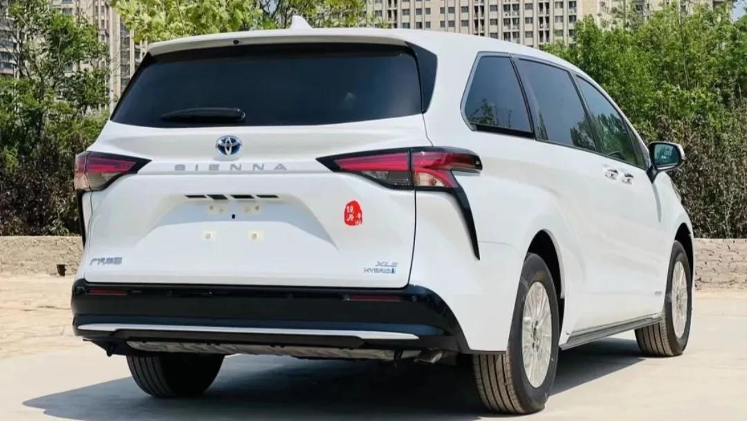 刚收了一辆二手车,新款塞纳二手最新报价