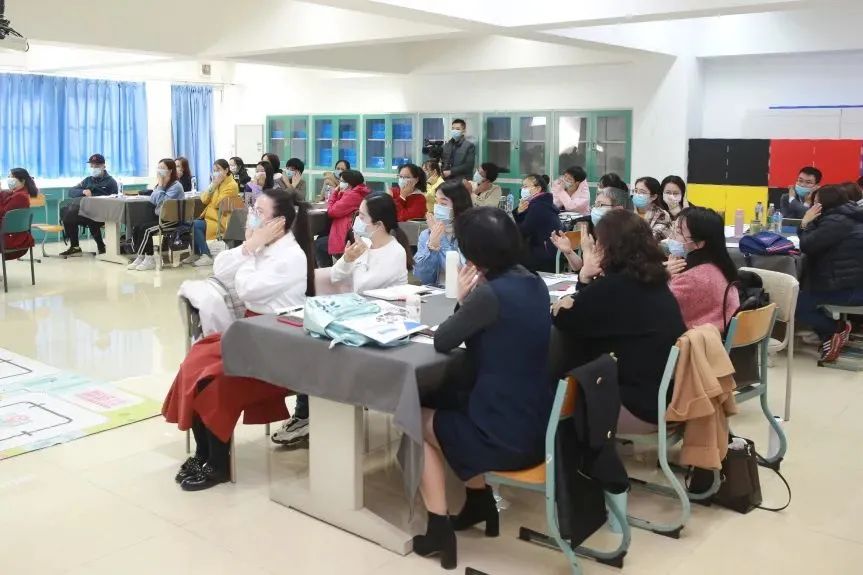 带你看看高端大气的学校,带你认识清华