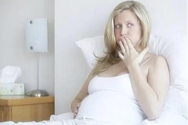 怀孕后总是放屁怎么回事,怀孕后老爱放屁是为什么