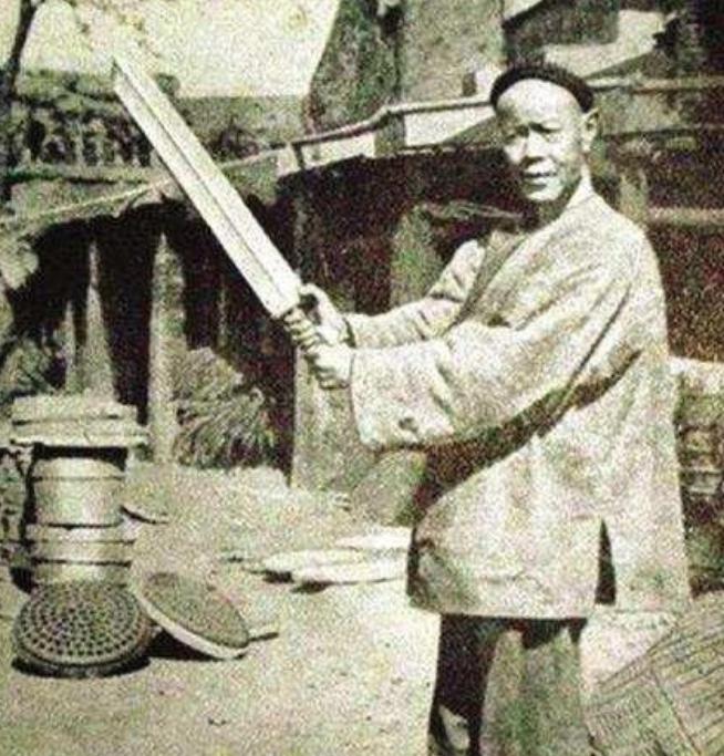 清朝最后凌迟处死最有气节的人物,被清朝凌迟处死的人是谁