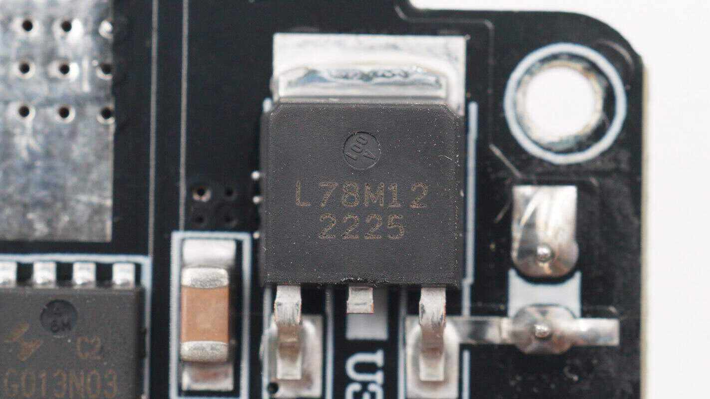 倍思新款150w逆变器,倍思500w车载逆变器