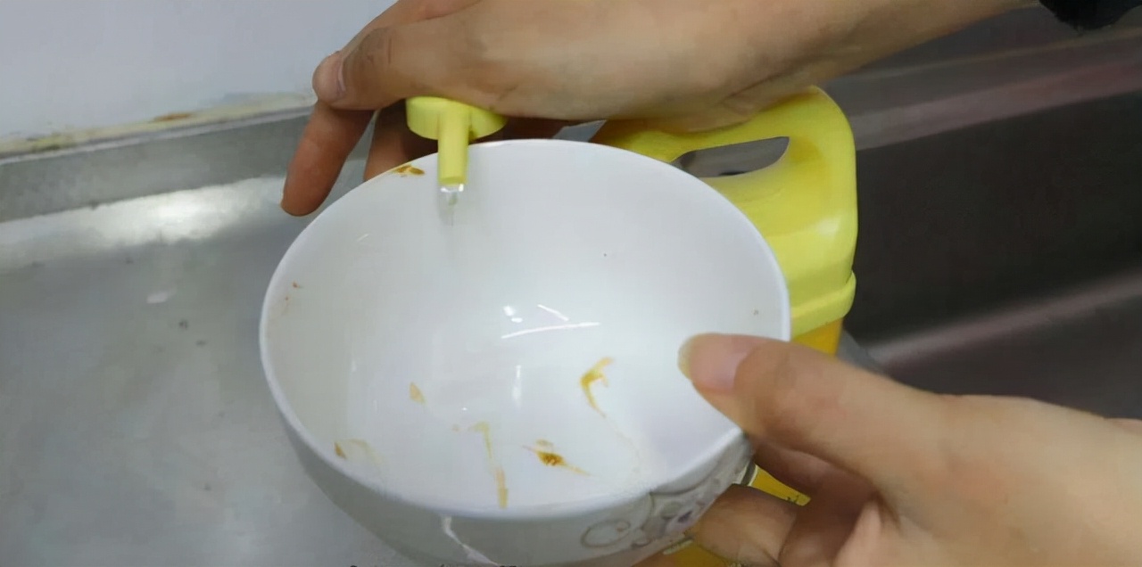 洗洁精是害人精这种说法对吗,洗洁精害人精