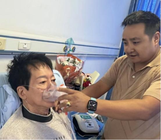 来内地养老的七位港星：农村盖大别墅，免费坐公交，生活很滋润