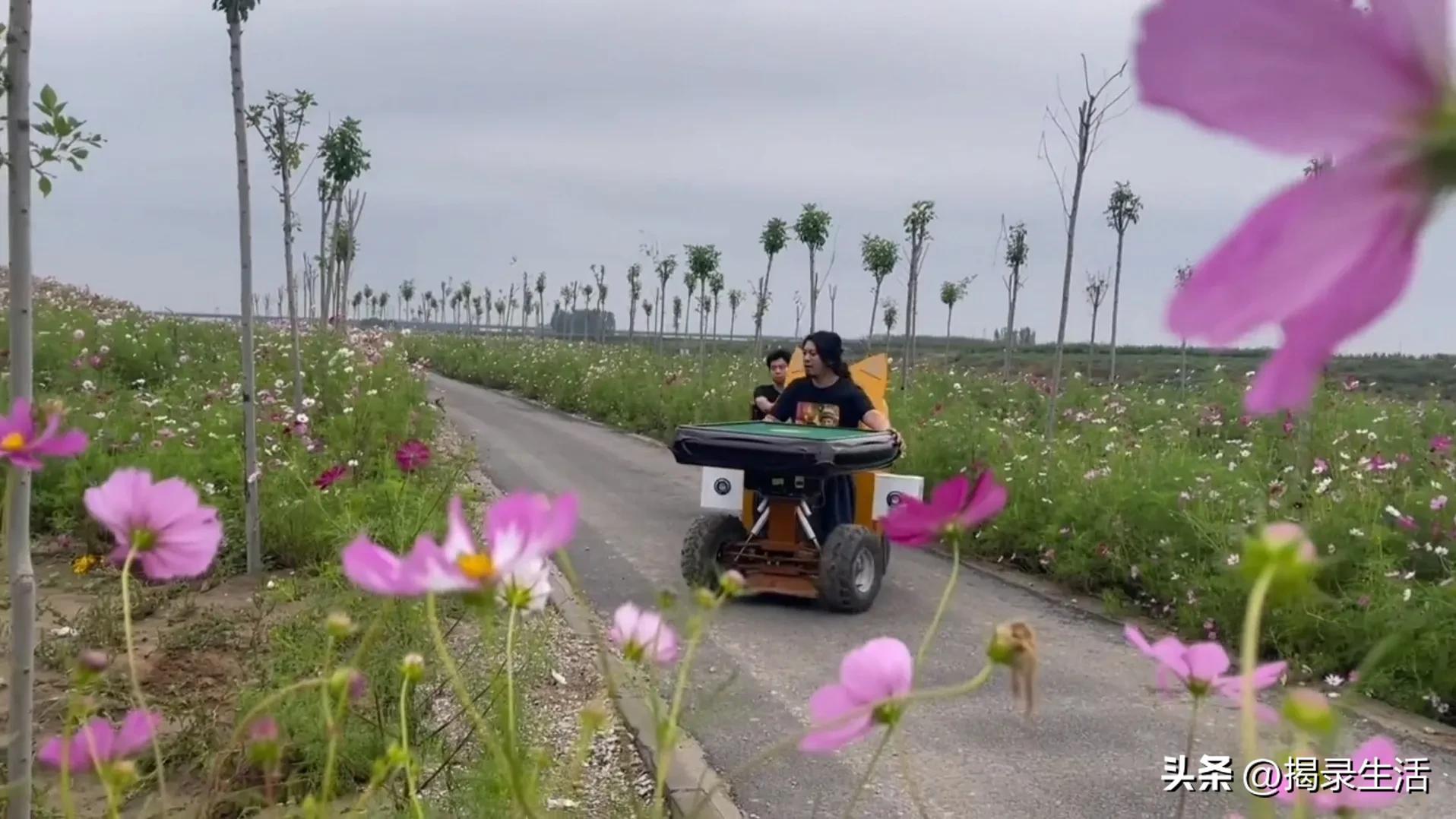 小伙30岁了还“不务正业”，靠无用发明走红，高调做事低调做人