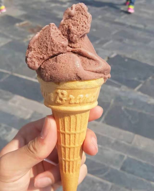土耳其雪糕有什么特别,为什么土耳其冰淇淋会抓不住