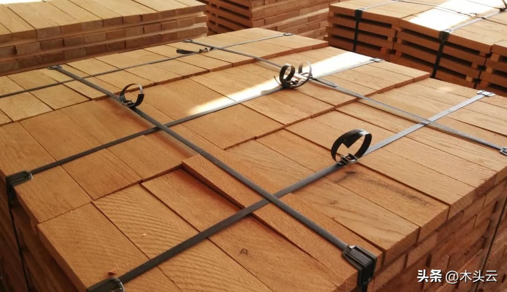 俄罗斯粗加工木材出口保护税期限延长，其余木材出口税有调整