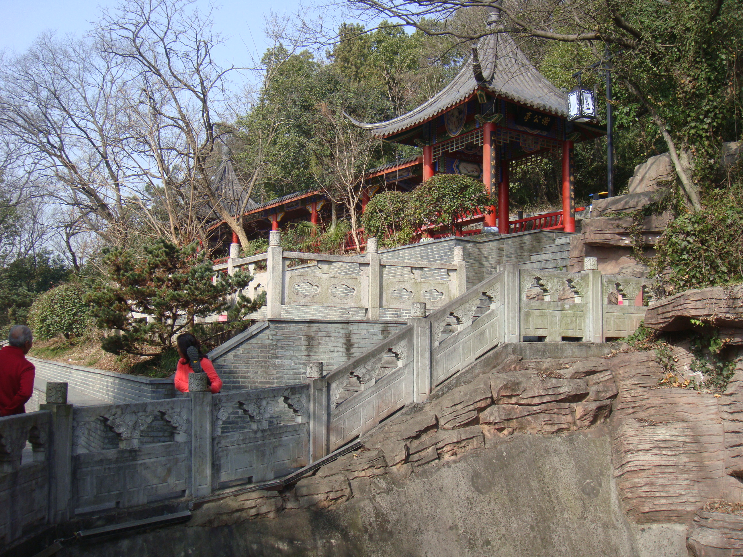 东山公园登顶看美景,东山公园景区游记