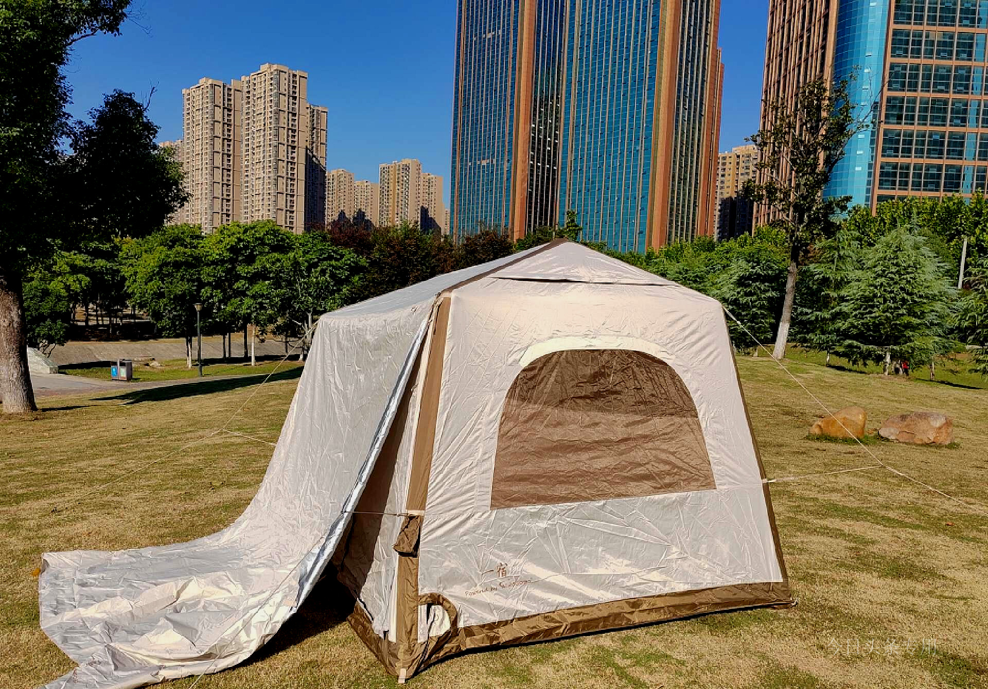 大型户外露营充气帐篷8-12人,双人充气帐篷户外露营