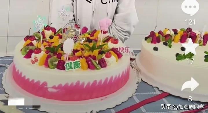 小女孩学校发生的事,关于小女孩在学校发生的事