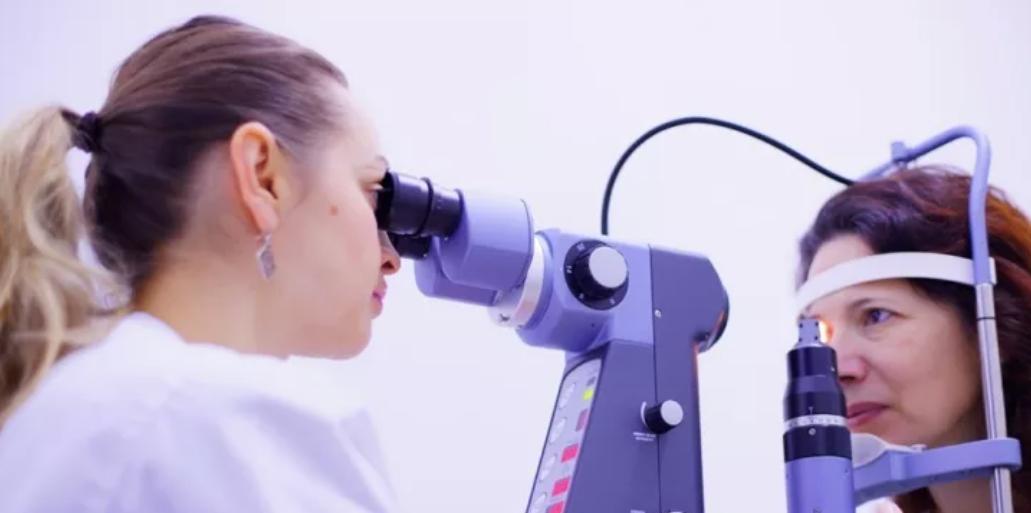 飞秒激光近视手术大概需要多少钱,近视矫正手术安全