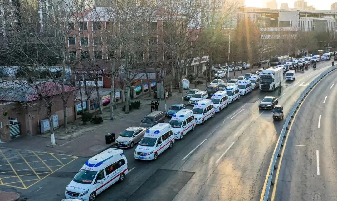 回首过去那段峥嵘岁月,回望过去一年的精彩瞬间