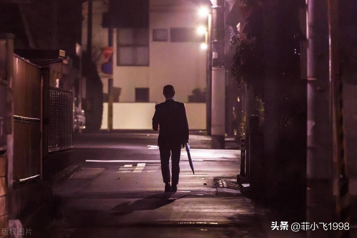 酒后色胆包天杀人案,酒后辱骂警察长达6分钟