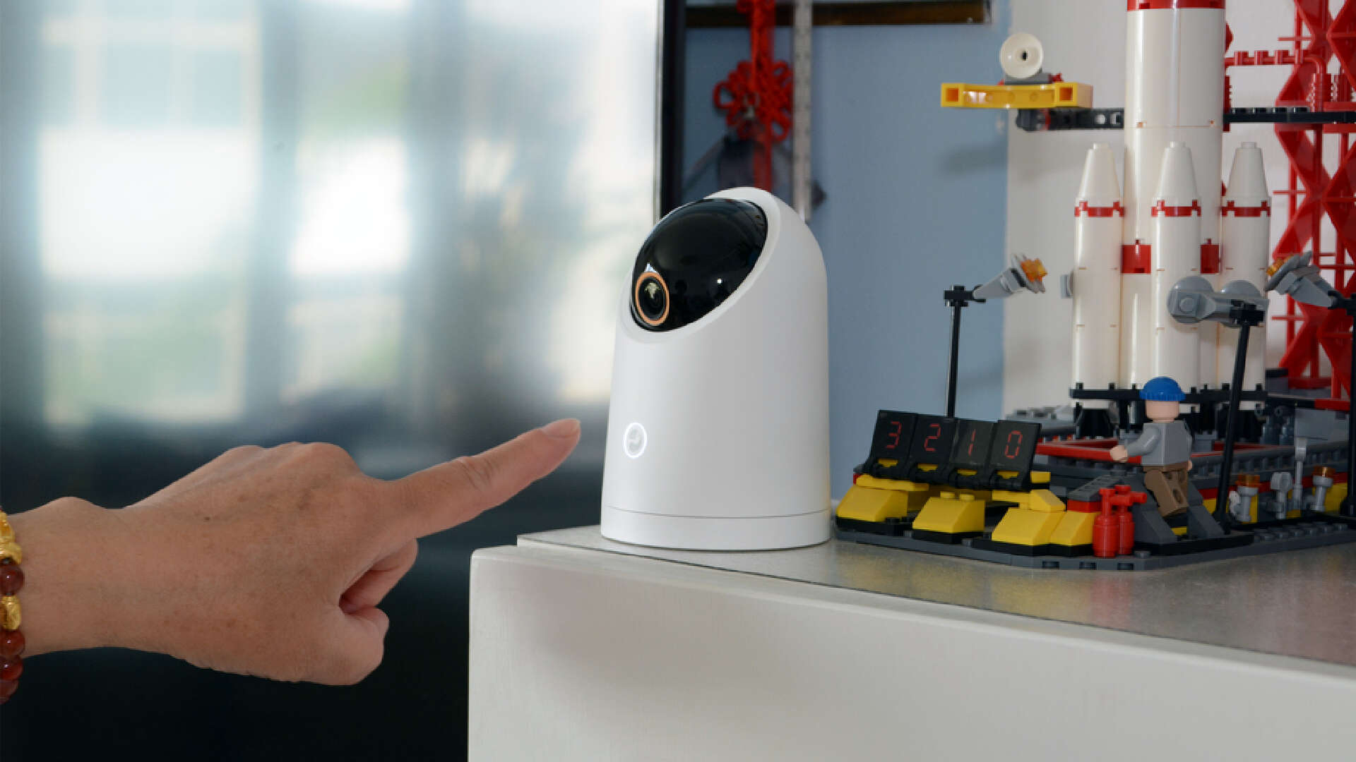 智能摄像头内置手机级内存？2.5K超清画质日夜都清晰，199拿下