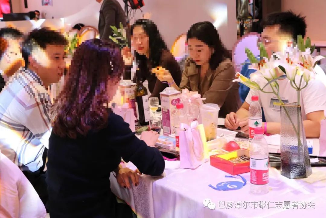 临河湿地公园冰雪世界,巴彦淖尔冰雪嘉年华乐园