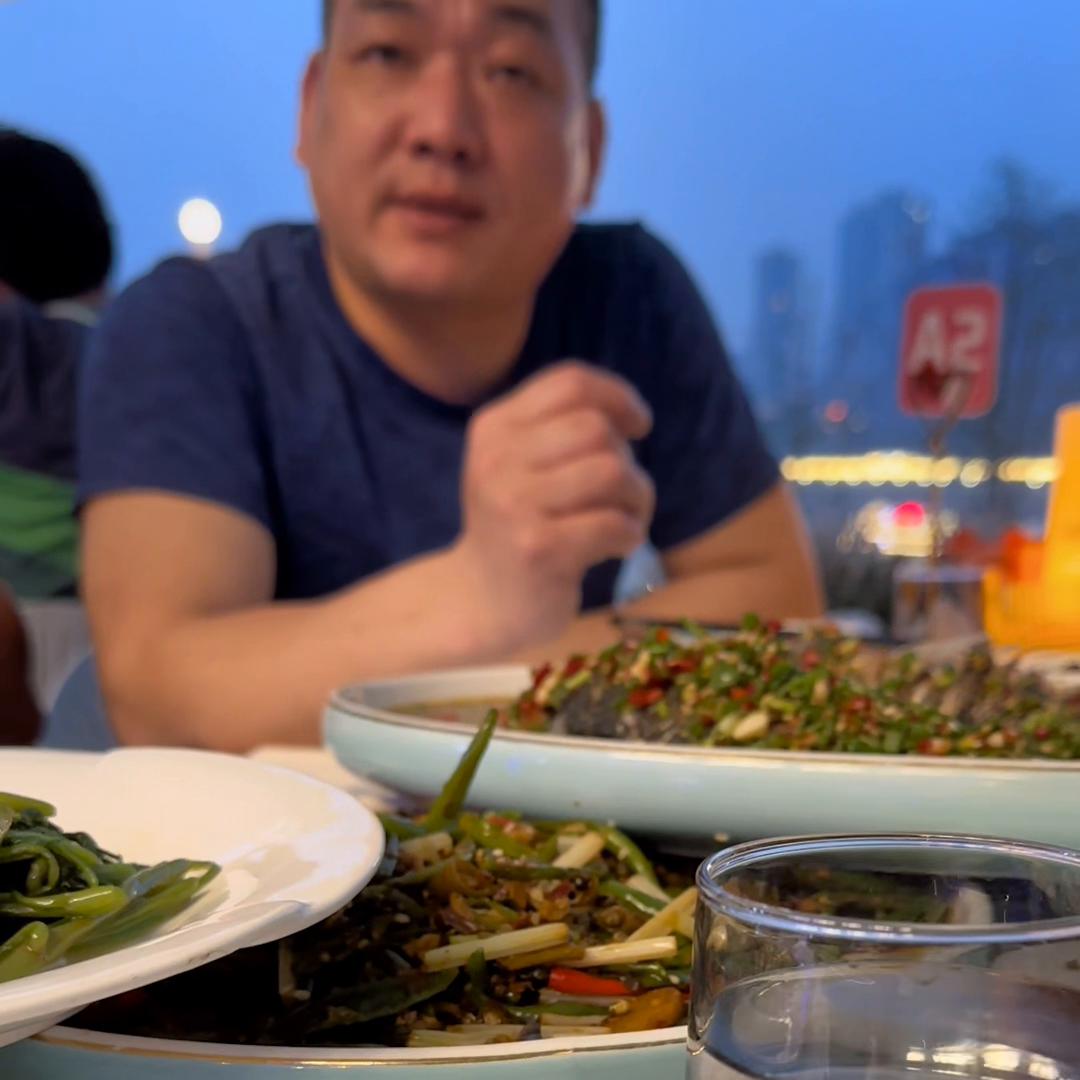 有兴趣的可以听完，了解90个平的面庄怎么年赚500万的...