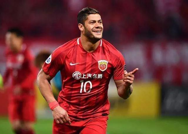 世界足坛年薪最高的十大球星,世界足坛最新年薪最高的十大球星