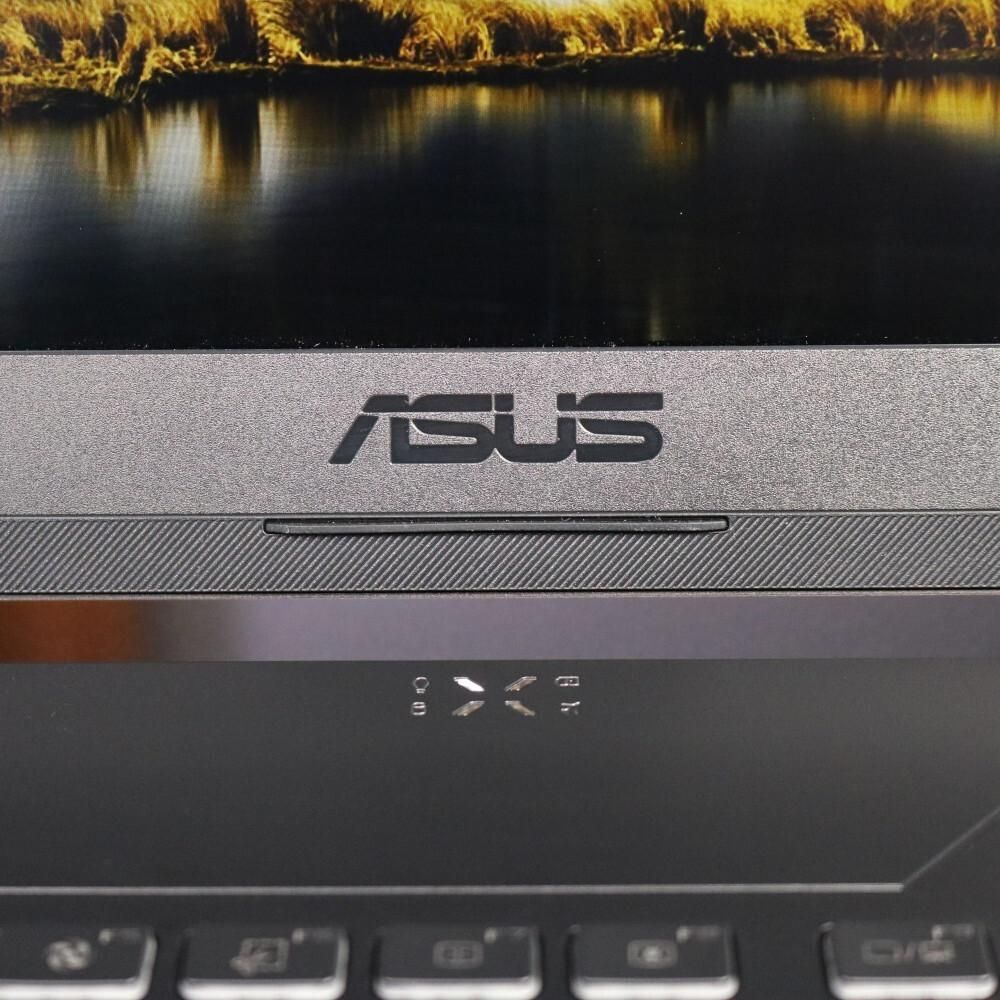 华硕游戏本质量,华硕rog3吃鸡画质