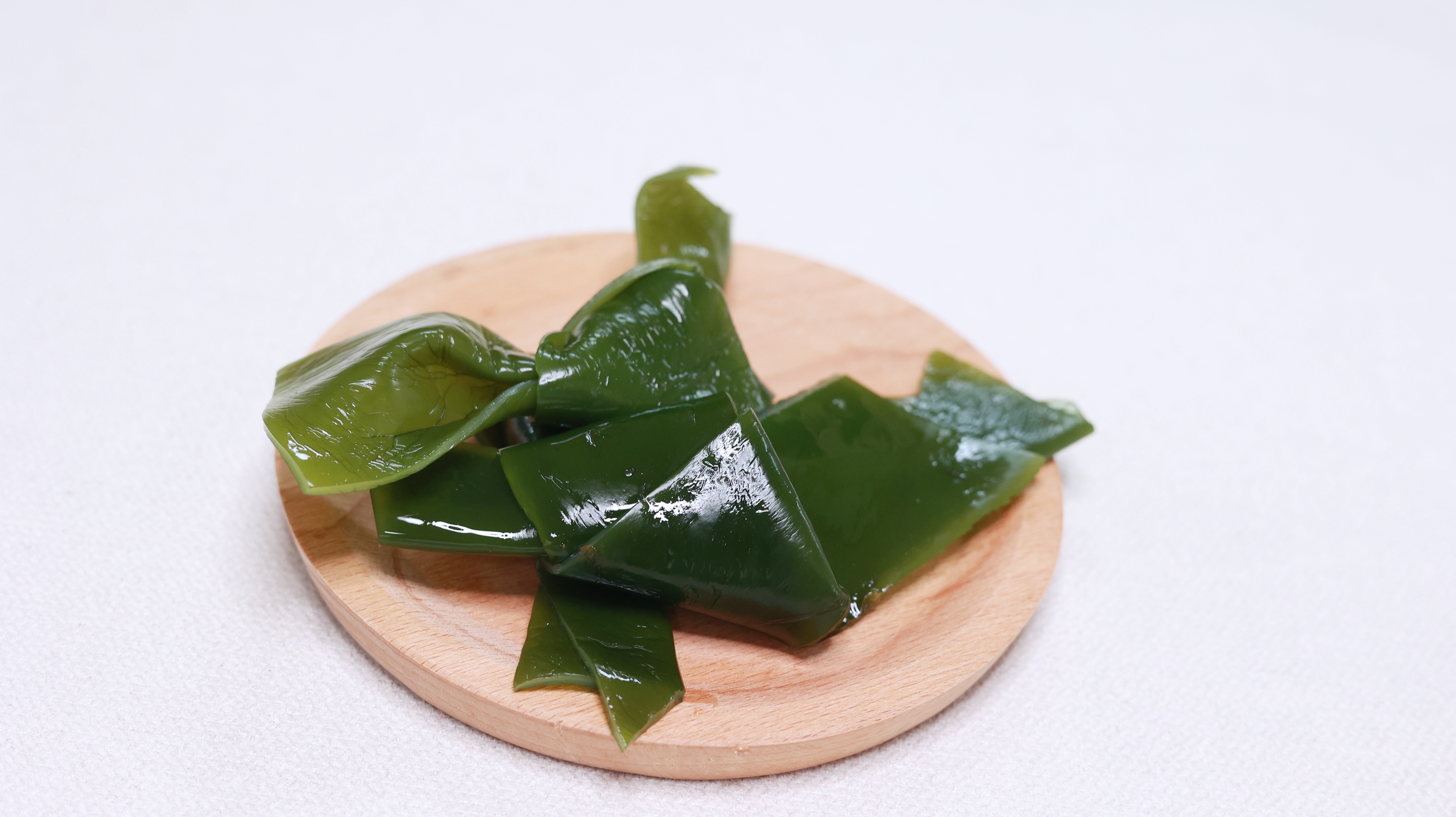 女人贪吃有什么症状,女人吃太多寒冷食物身体怎么调理