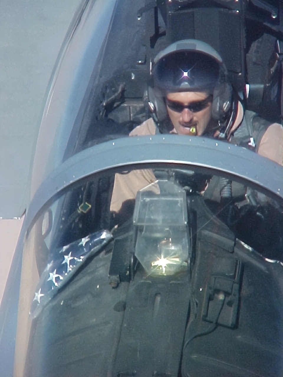 最新美国坠机事件,美国近期坠机事件