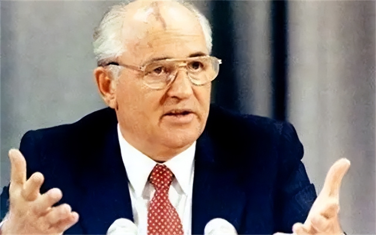 苏联解体对戈尔巴乔夫有何评价,苏联解体前对戈尔巴乔夫的评价