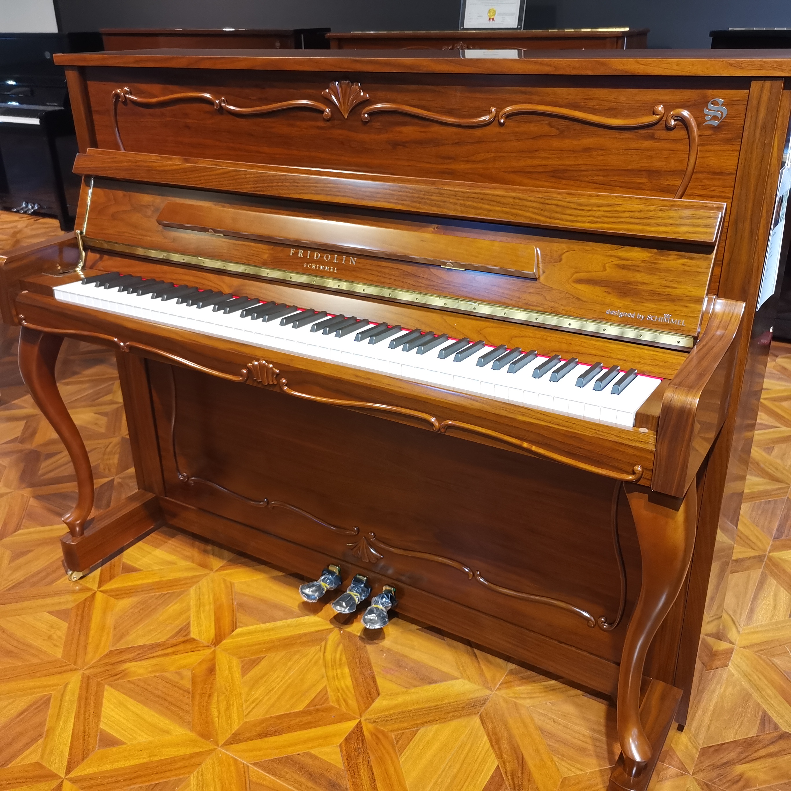 成都好的琴行店,成都哪里有二手琴行