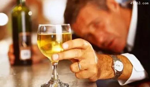 酒后头疼解酒的最佳方法,喝酒后头痛怎么快速解酒