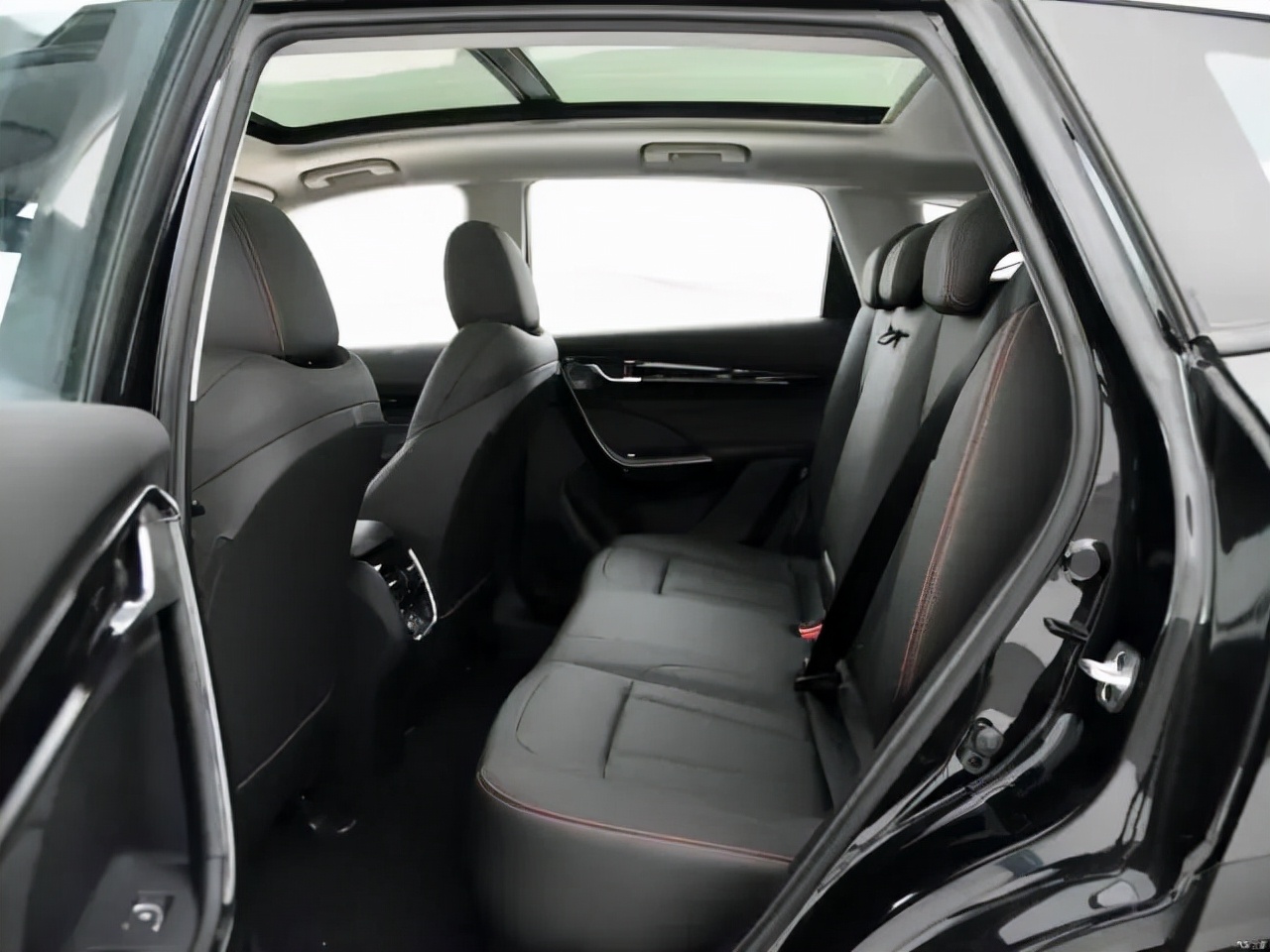 有动力有颜值suv,有一定操控性的suv