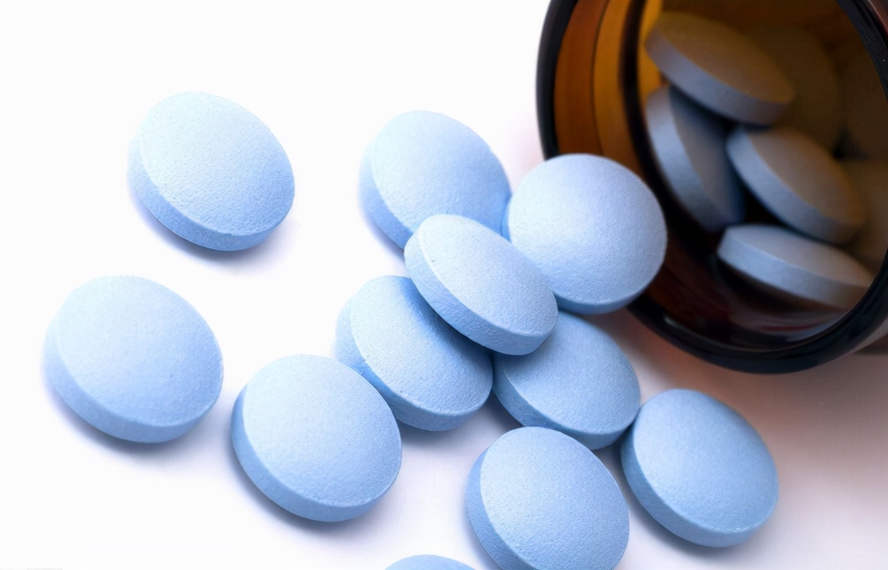 长期服用“西地那非”会上瘾吗？停药后有副作用？不妨仔细看看