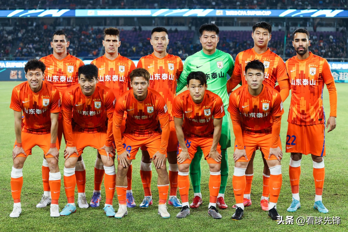 鲁能李霄鹏张弛,李霄鹏张弛