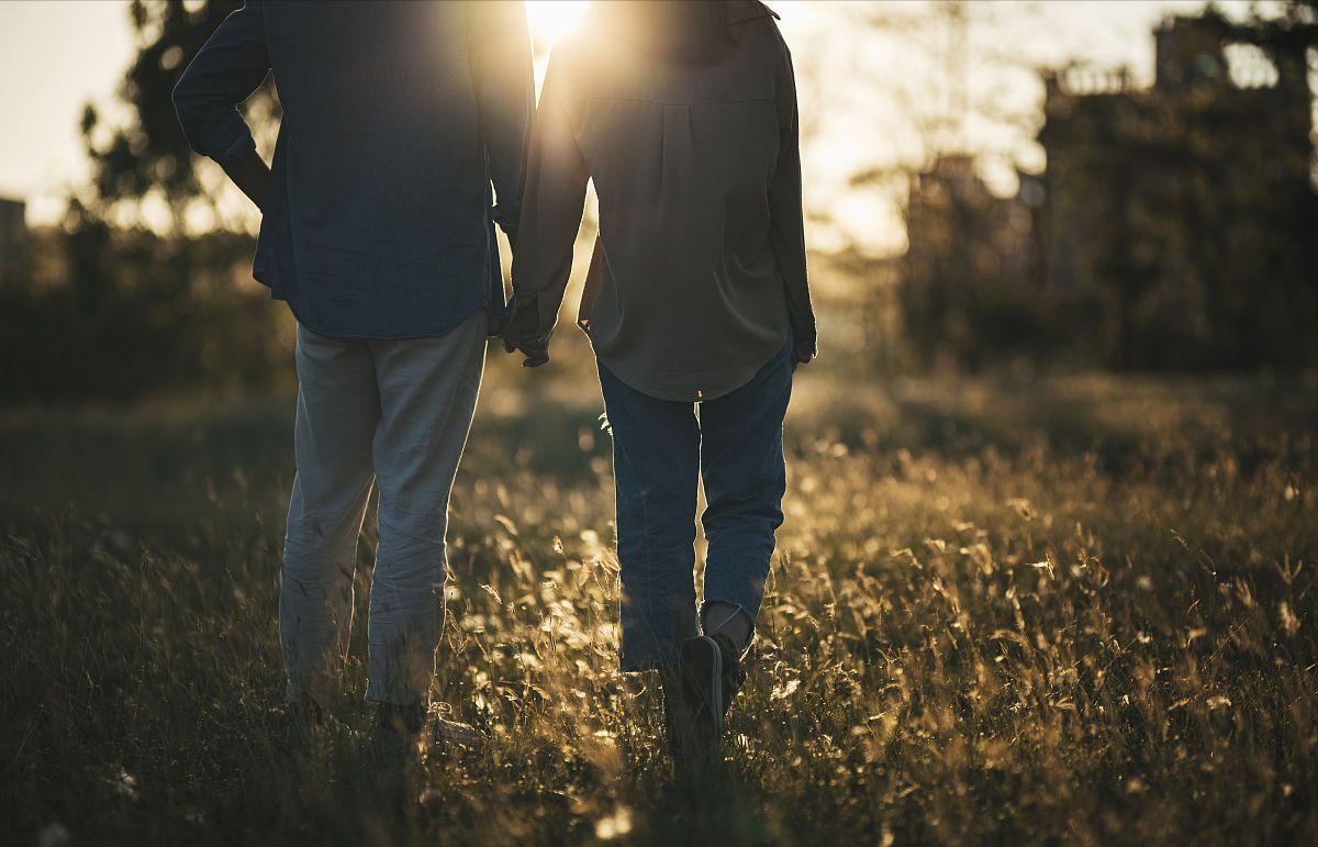 失去的不仅仅是友情,男女之间不仅仅是友情