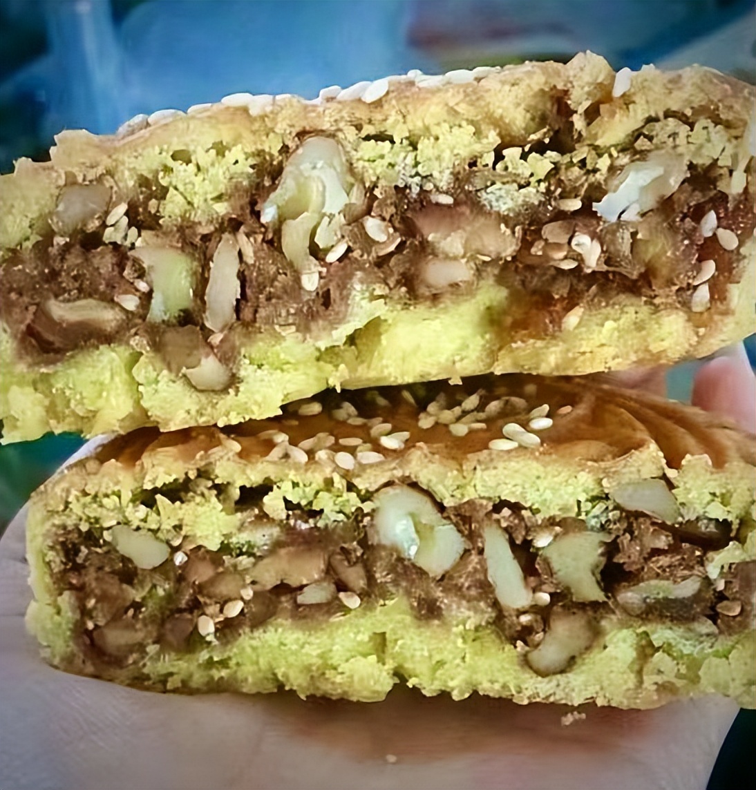 美食推荐最新爆款月饼,中秋超级推荐好吃的月饼