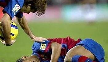 足球精灵小罗,足球精灵小罗拿过的奖杯