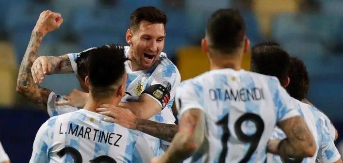 卡塔尔世界杯收官之战:斯卡洛尼战术对路助阿根廷队再捧大力神杯