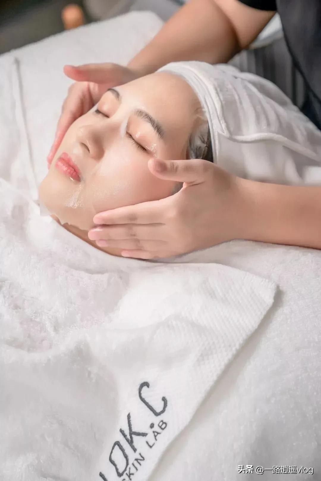 美女去日本美国奋斗20年，花200万买美国200平豪宅，得癌症想回国