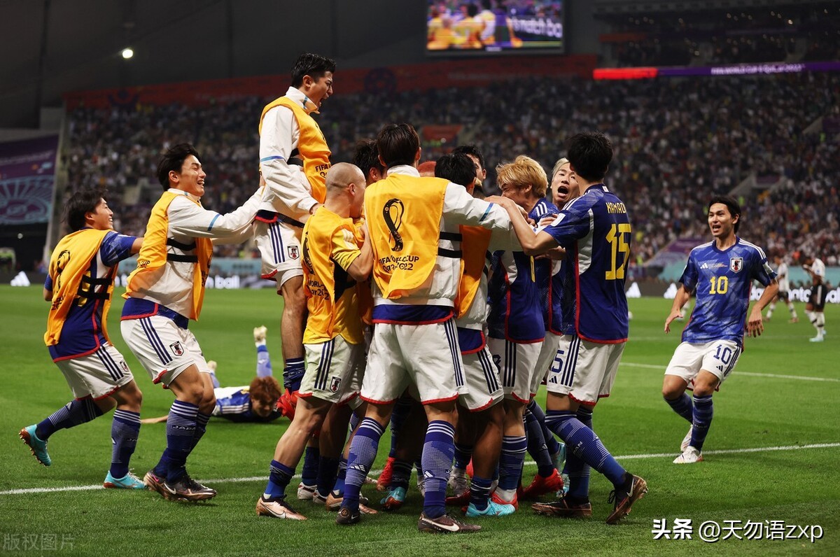 足球就是一个圆对还是错,足球的形状是一个圆正确不