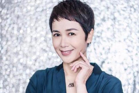 蒋雯丽事件是真实的吗,年轻貌美又风情万种的蒋雯丽