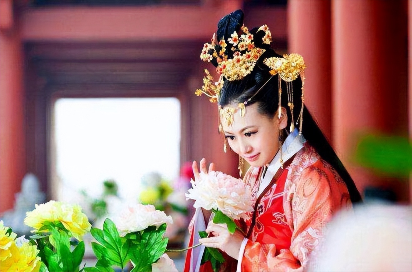 天龙八部后传王语嫣的下场,天龙八部王语嫣娘被杀