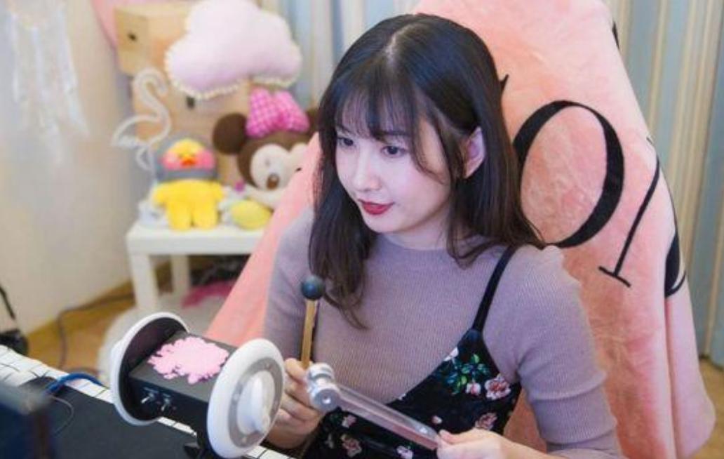 这一行兴起，打着合法旗号却进行“不正经交易”，有人月入3万