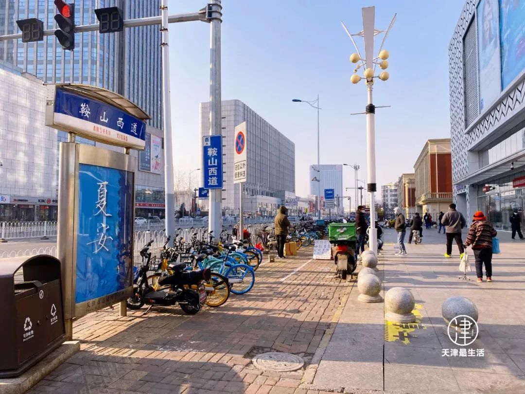 怀揣100元吃遍整条街：几十年屹立不倒，这儿不输西湖道…