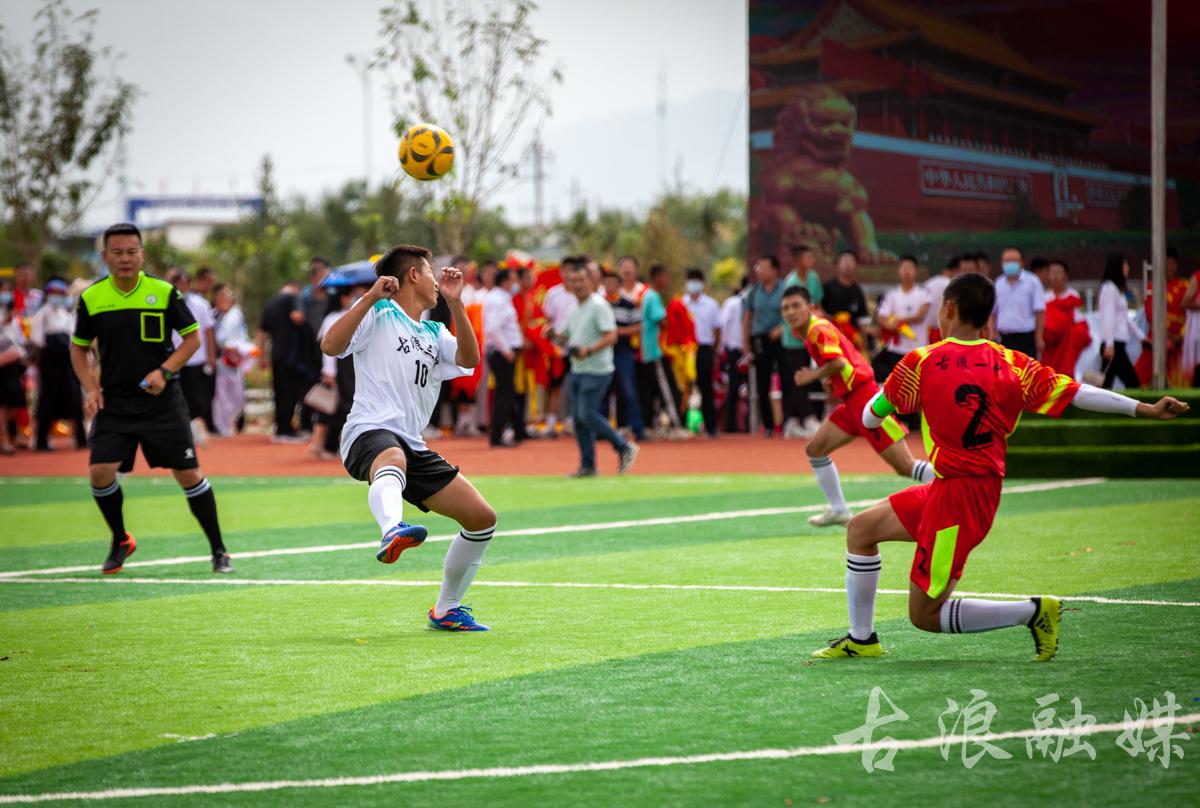 古浪城关第三小学足球比赛,古浪县足球联赛开幕式表演