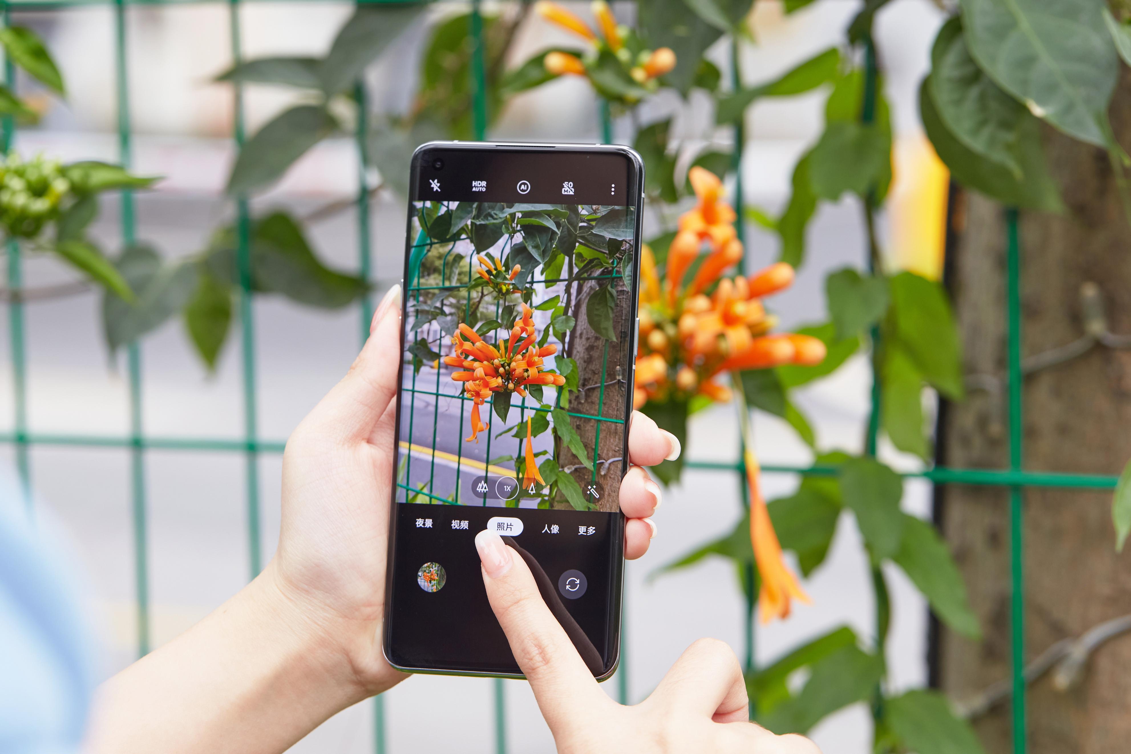 双芯加持的findx5pro,findx5pro是混合变焦还是光变