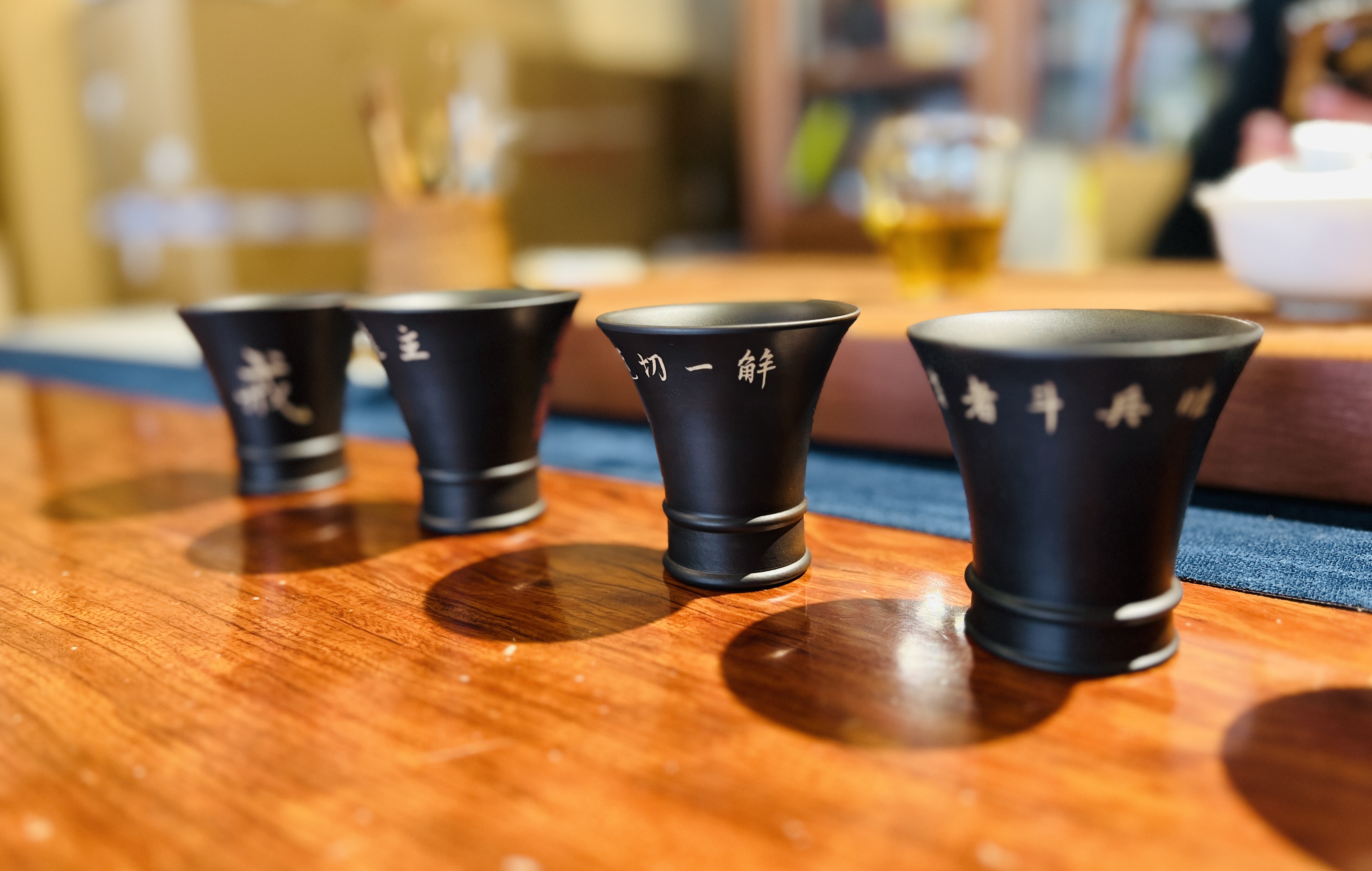 云南建水紫陶和宜兴紫砂哪个好,建水紫陶有假吗