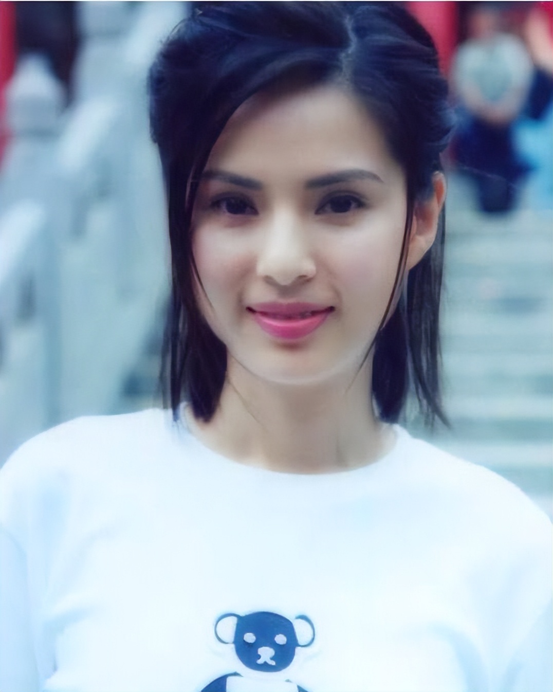 43岁女明星面容老态,被岁月催老容颜的十位女星